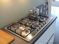 Nobilia rechte keuken met apparatenwand - afbeelding 13 van  32
