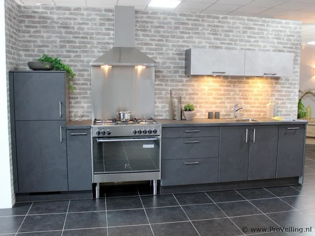 Nobilia rechte keuken strade - afbeelding 1 van  30