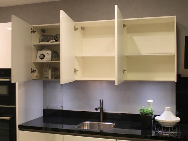 Nobilia rechte keuken - afbeelding 29 van  38