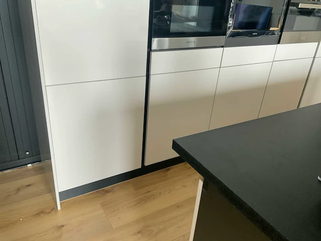 Nobilia rechte keukenopstelling - afbeelding 23 van  32