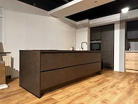 Nobilia riva decor beton terra grijs eiland keuken