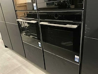 Nobilia showroom eilandkeuken met apparatenwand - afbeelding 29 van  47