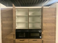 Nobilia showroom keuken- eilandopstelling houtlook - afbeelding 13 van  28