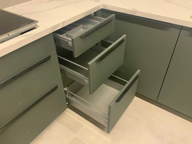 Nobilia showroom keuken hoekopstelling - afbeelding 5 van  20