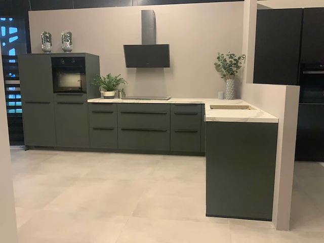 Nobilia showroom keuken hoekopstelling - afbeelding 14 van  20