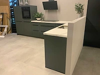 Nobilia showroom keuken hoekopstelling - afbeelding 15 van  20