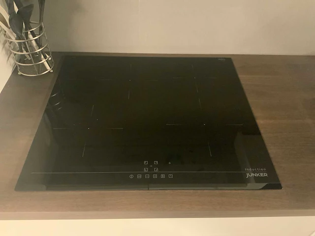 Nobilia showroom keuken wandopstelling 300cm - afbeelding 7 van  21