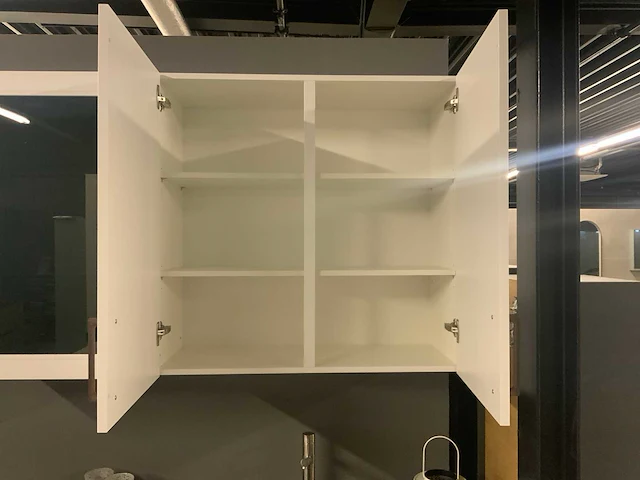 Nobilia showroom keuken wandopstelling 300cm - afbeelding 17 van  21