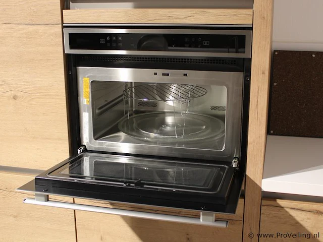 Nobilia u-vorm keuken met apparatenwand structura - afbeelding 4 van  39
