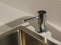 Nobilia u-vorm keuken met apparatenwand structura - afbeelding 29 van  39