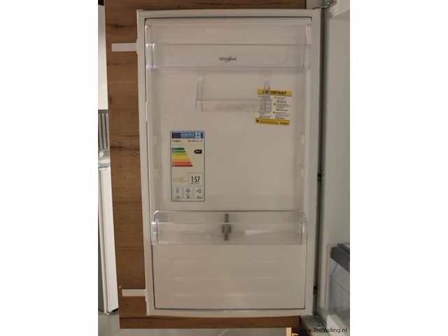 Nobilia u-vorm keuken met apparatenwand structura - afbeelding 39 van  39