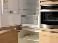 Nobilia u-vorm keuken met apparatenwand structura - afbeelding 35 van  39