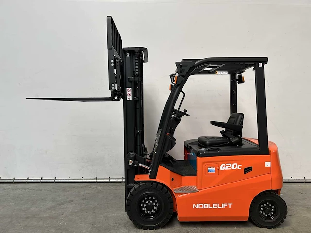 Noblelift - 2024 - fe4p20qc - 2.0t vorkheftruck verstelbare lepels 4.8m - afbeelding 2 van  29