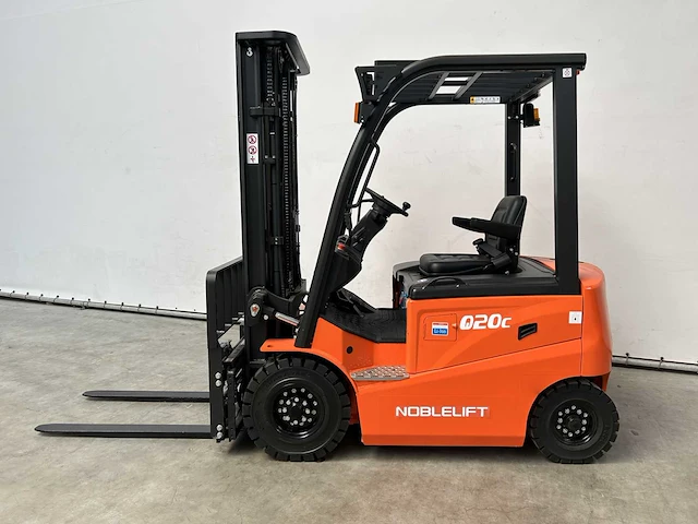 Noblelift - 2024 - fe4p20qc - 2.0t vorkheftruck verstelbare lepels 4.8m - afbeelding 1 van  29
