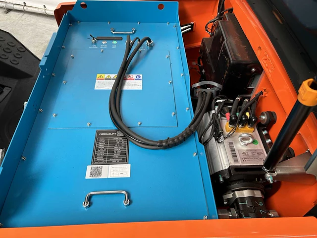 Noblelift - 2024 - fe4p20qc - 2.0t vorkheftruck verstelbare lepels 4.8m - afbeelding 22 van  29