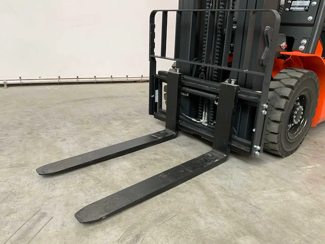 Noblelift - 2024 - fe4p25qc - 2.5t vorkheftruck verstelbare lepels 4.8m - afbeelding 7 van  22