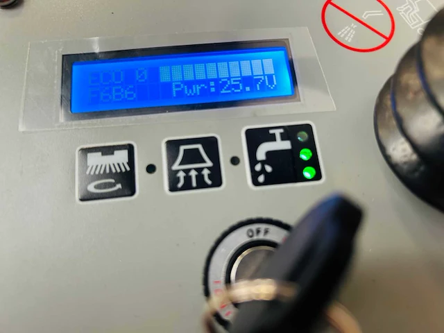 Noblelift - 2024 - nr530 - zit schrobmachine - afbeelding 12 van  16