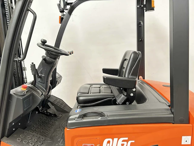 Noblelift - 2024 - q16-series - 1.6t vorkheftruck verstelbare lepels 4.8m - afbeelding 33 van  43