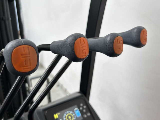 Noblelift - 2024 - q16-series - 1.6t vorkheftruck verstelbare lepels 4.8m - afbeelding 22 van  43