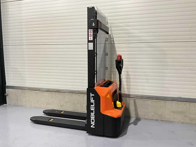 Noblelift - 2025 - 2900 - stapelaar - afbeelding 14 van  19