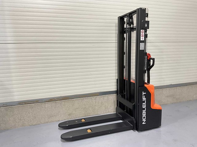 Noblelift - 2025 - 2900 - stapelaar - afbeelding 2 van  19
