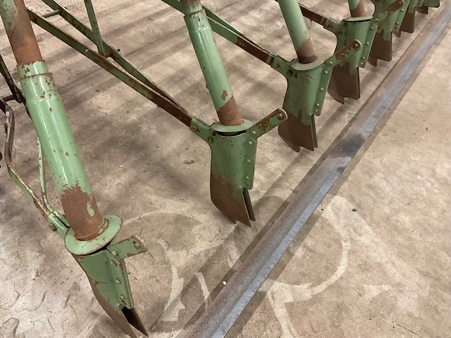 Nodet - zaaimachine - afbeelding 10 van  12