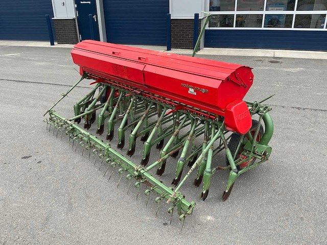 Nodet gougis zaaimachine - afbeelding 1 van  23