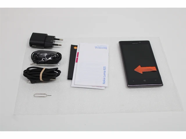 Nokia lumia 925 16 gb nfc lte smartphone compact zwart - afbeelding 5 van  6