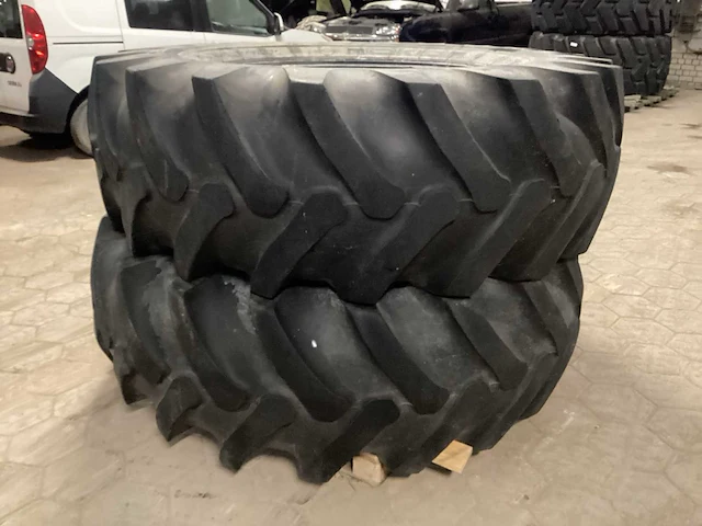 Nokian forest king tractorband (2x) - afbeelding 2 van  6