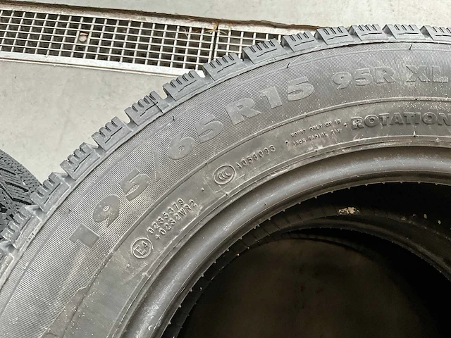 Nokian "nordman rs2" 195/95 r15 (4x) - afbeelding 4 van  9
