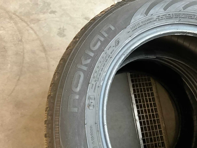 Nokian "wr d3" 205/60 r15 (4x) - afbeelding 4 van  9