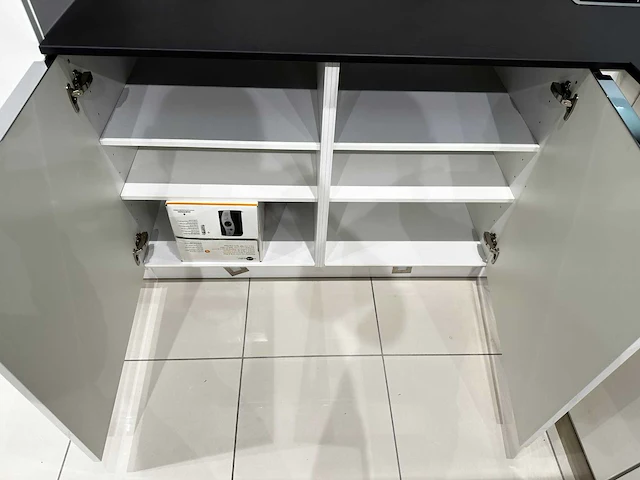 Nolte - nova lack 73a - showroomkeuken - afbeelding 25 van  54