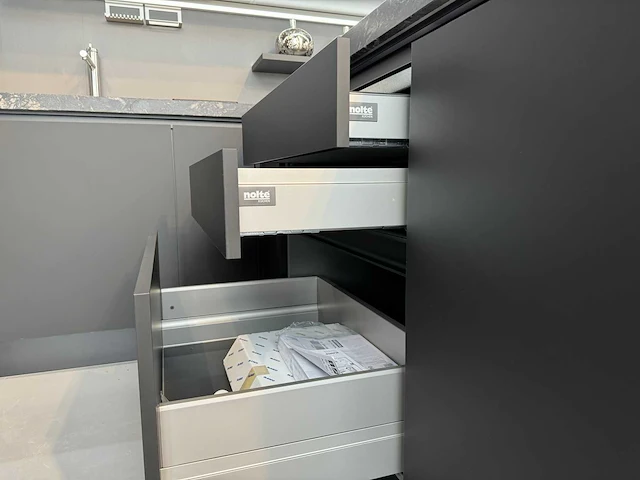 Nolte - showroomkeuken - afbeelding 15 van  55
