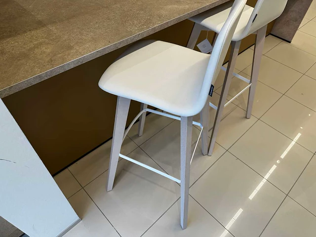Nolte - soft lack 762 - showroomkeuken - afbeelding 12 van  49