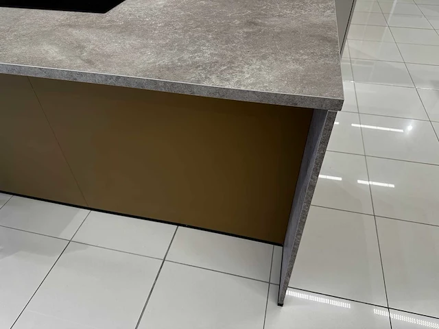 Nolte - soft lack 762 - showroomkeuken - afbeelding 45 van  49