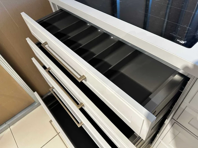 Nolte - torino c30 - showroomkeuken - afbeelding 40 van  40