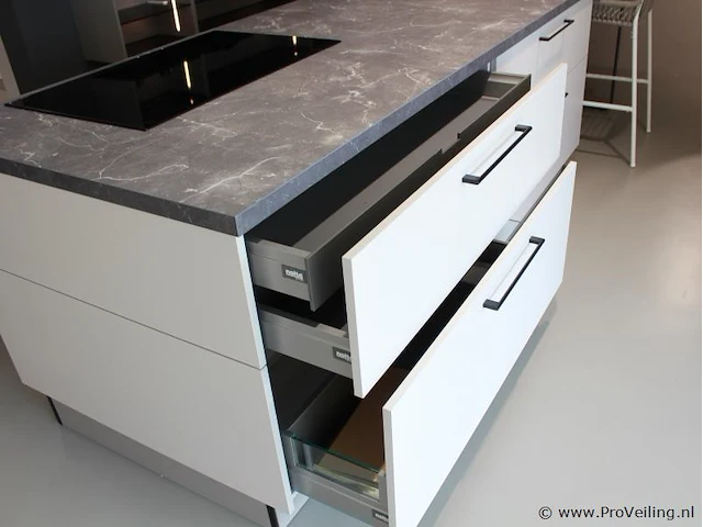 Nolte eilandkeuken matrix 150 fine-lack - afbeelding 41 van  58