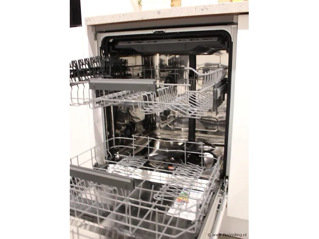 Nolte eilandkeuken met apparatenwand matrix 150 manhatten - afbeelding 10 van  60