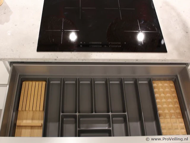 Nolte eilandkeuken met apparatenwand matrix 150 manhatten - afbeelding 38 van  60