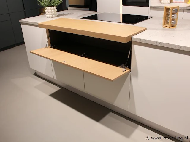 Nolte eilandkeuken met apparatenwand matrix 150 manhatten - afbeelding 49 van  60