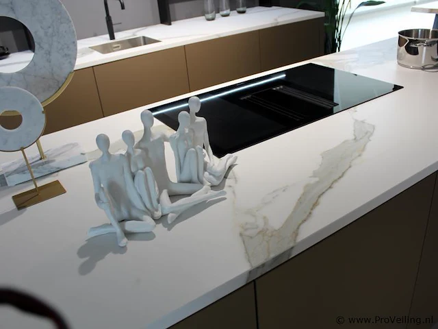 Nolte eilandkeuken met spoelwand en apparatenwand matrix 150 neo pure - afbeelding 9 van  57