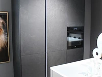 Nolte eilandkeuken met spoelwand en apparatenwand matrix 150 neo pure - afbeelding 34 van  57