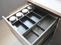 Nolte eilandkeuken met spoelwand en apparatenwand matrix 150 neo - afbeelding 3 van  70