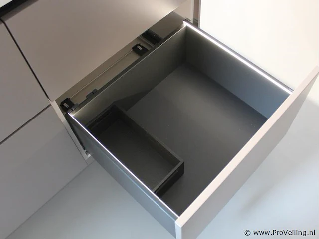 Nolte eilandkeuken met spoelwand en apparatenwand matrix 150 neo - afbeelding 6 van  70