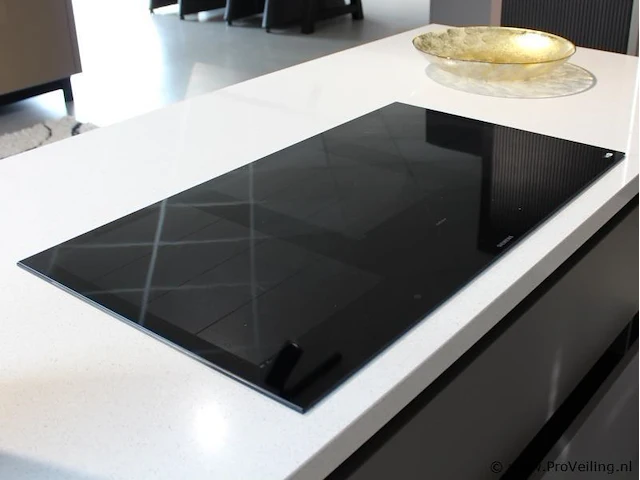 Nolte eilandkeuken met spoelwand en apparatenwand matrix 150 neo - afbeelding 10 van  70