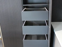 Nolte eilandkeuken met spoelwand en apparatenwand matrix 150 neo - afbeelding 58 van  70