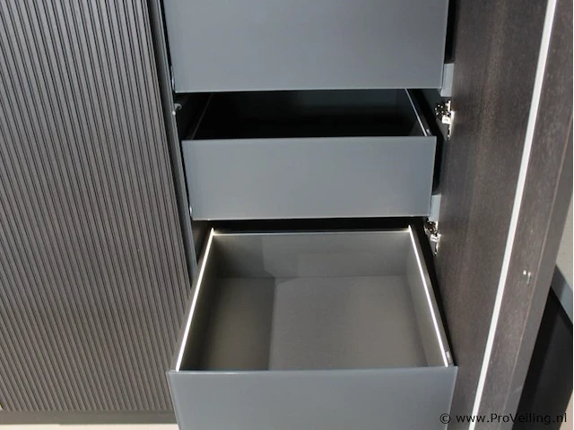 Nolte eilandkeuken met spoelwand en apparatenwand matrix 150 neo - afbeelding 59 van  70