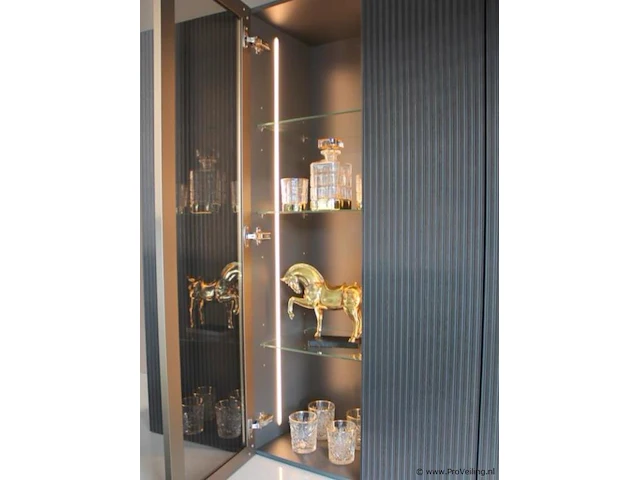 Nolte eilandkeuken met spoelwand en apparatenwand matrix 150 neo - afbeelding 40 van  70