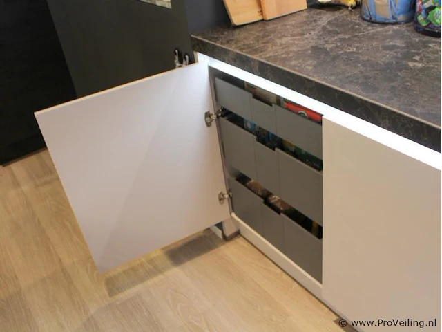 Nolte eilandkeuken - afbeelding 33 van  69