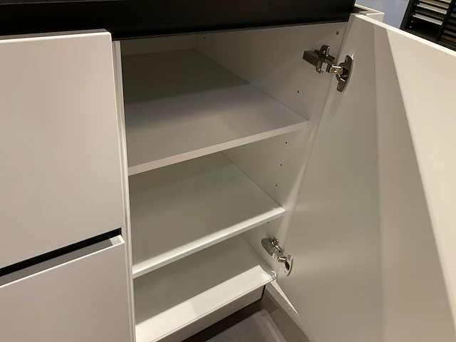 Nolte n-keuken eiland keukenopstelling - afbeelding 3 van  38
